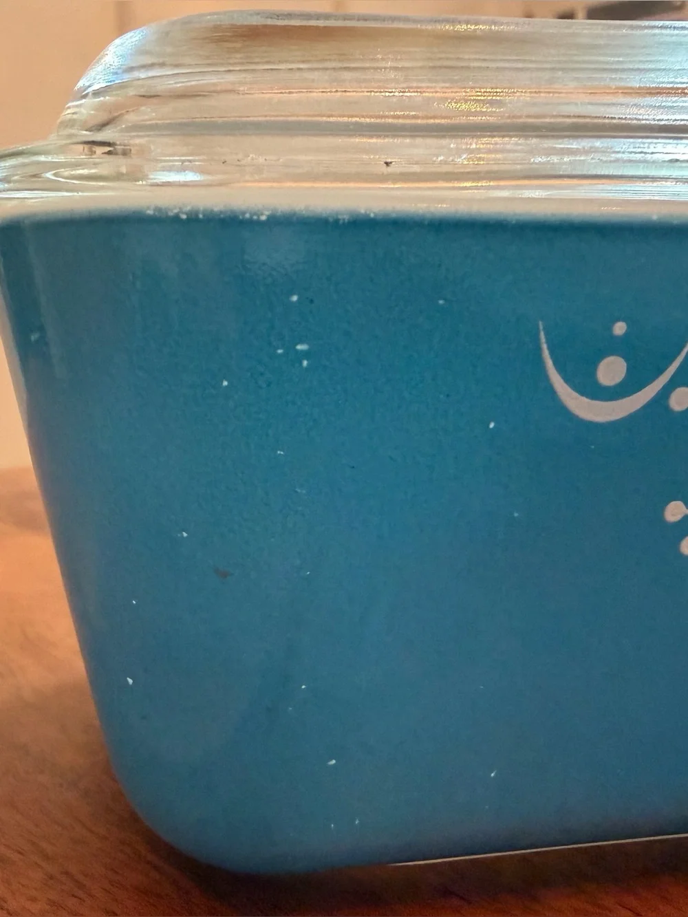 Vintage Pyrex 502 Blue Snowflake Garland Refrigerator Dish with Lid 1.5 pints